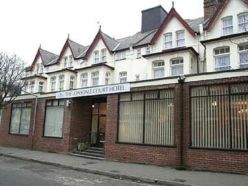 Lonsdales Court Hotel มาร์เกท ภายนอก รูปภาพ